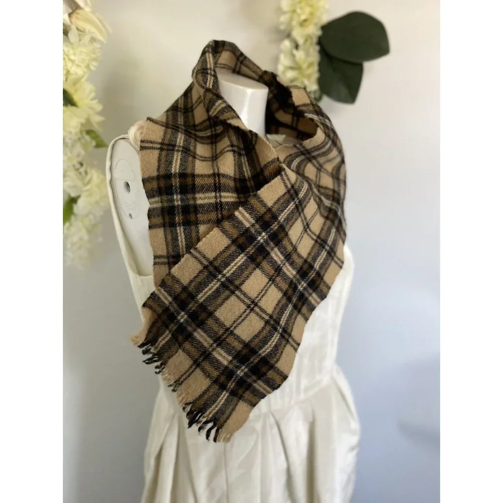 The Woollen Mill Of Princes St Edinburgh Lambswool Scarf Pure New Wool Plaid EUC